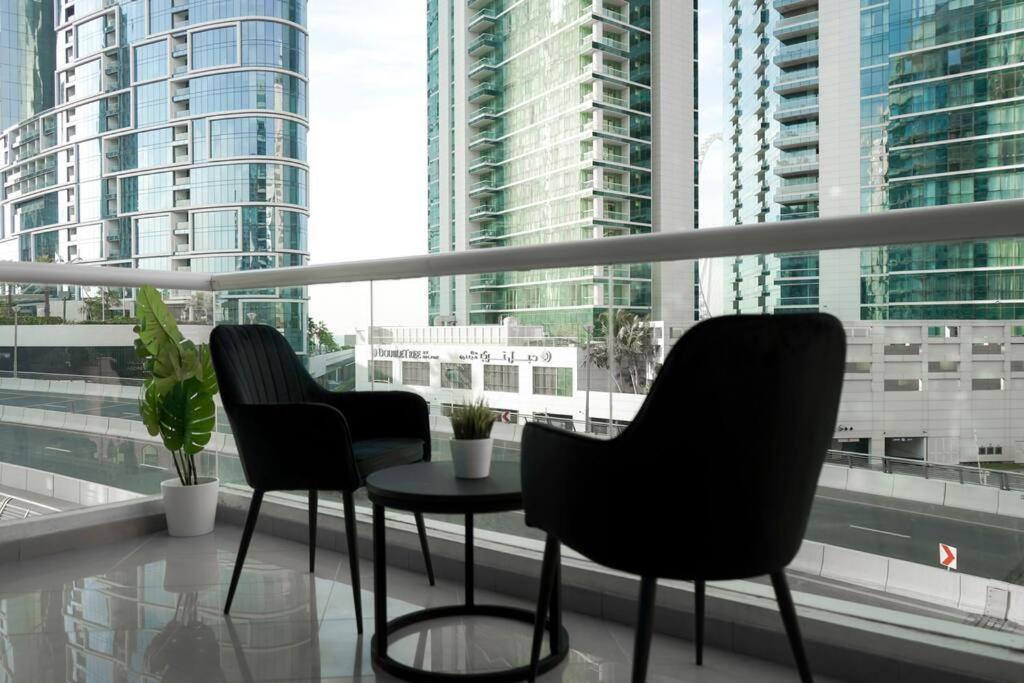 Step Into Serenity - Discover Modern Living In 1Br Apartment With Panoramic Views In Dubai Marina Near Jbr Walk, Beach And Bla Bla Club Экстерьер фото